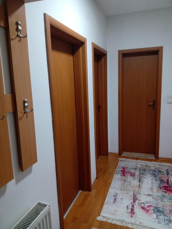 Nika Apartment Скопье Экстерьер фото